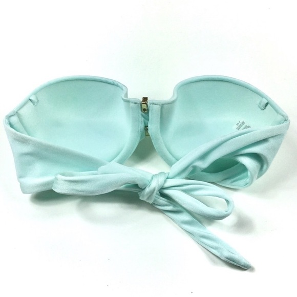 Victoria’s Bikini Top - Picture 4 of 5